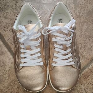 Groundies Melbourne Leather Sneaker